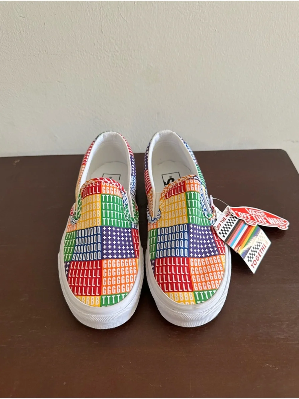 Vans Unisex Low-Top Pride Sneakers Skate Shoe Slip On 6.5W 5M - Picture 2 of 10